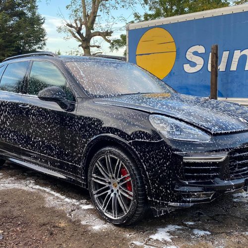 Porsche Cayenne Full 3 stage body polishing 4