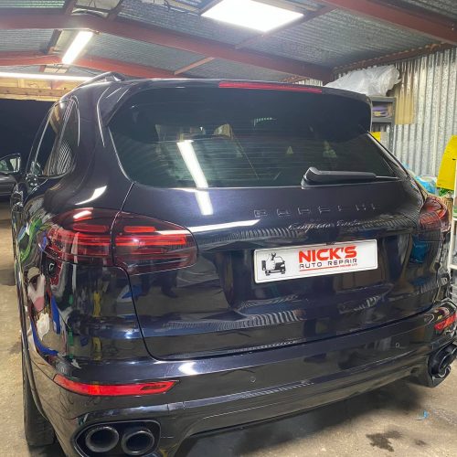 Porsche Cayenne Full 3 stage body polishing 7
