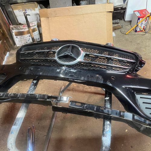 Mercedes benz C class front bumper repair and paint 1