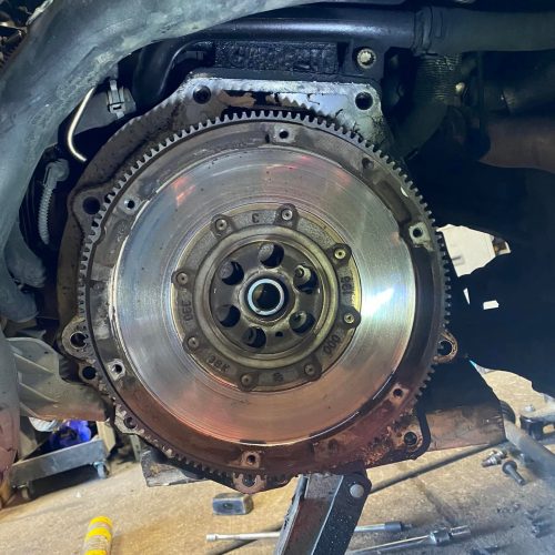 VW caddy clutch kit and flywheel replacement 3