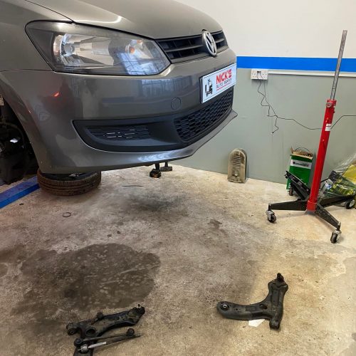 VW Polo suspension arms and rear brake shoes 1