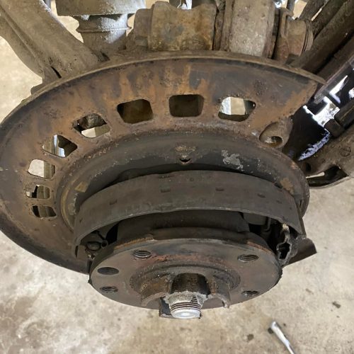 VW Tuareg Rear Brake Repair 4