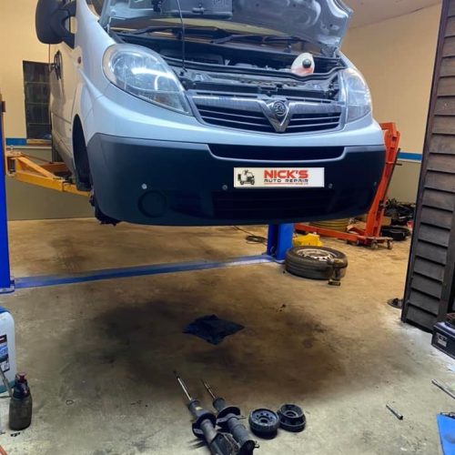 Vauxhall vivaro front shocks top mounting and anti roll bar links