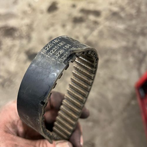 Vauxhall insignia timing belt kit & water pump Replacement 3