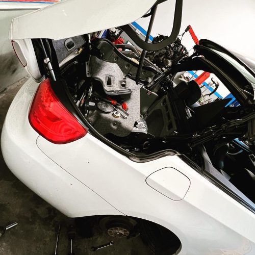 BMW Series 3 Rear shock & coil springs Replacement 1