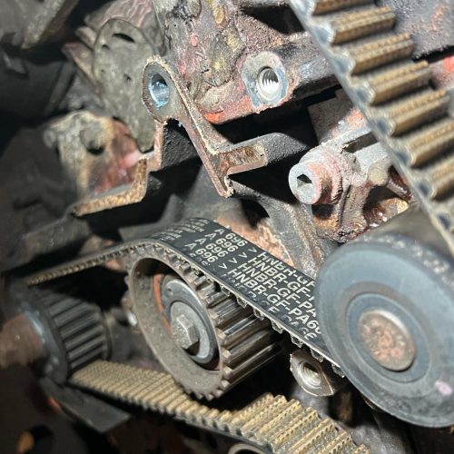 Vauxhall insignia timing belt kit & water pump Replacement 4